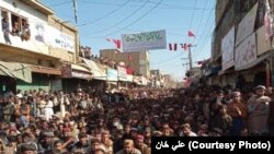 په ږوب ښار کې په زرګونه کسانو د یوه ۱۲ کلن هلک د وژنې خلاف لاریون وکړ. ۲۰۲۱، ۰۱ فبروري