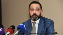 Radulović: "Odrasli smo ljudi, možemo da pričamo bajke, ali azbestne cijevi i dalje postoje, azbestni krovovi postoje, azbestne fasade i dalje postoje u određenim djelovima Crne Gore"
