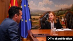 Илустрација, Средба на премиерот Зоран Заев со преставничката на Мисијата на Меѓународниот монетарен фонд Берглјот Баркбу