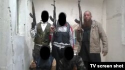 Fotografija sa jednog video snimka o selefističkim borcima iz BiH i Sandžaka