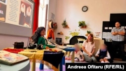 Copiii de la Grădinița Samus din Satu Mare au aflat în prima zi a anului școlar cum trăiau copiii în comunism.