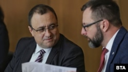 Министърът на регионалното развитие и Иван Иванов и председателят на Управителния съвет на АПИ Йордан Вълчев