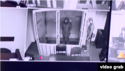 Ruski vojnik svjedoči protiv Kurašova putem video linka.