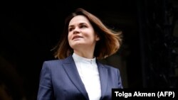 Liderja opozitare bjelloruse, Svyatlana Tsikhanouskaya në Londër. 3 gusht 2021.