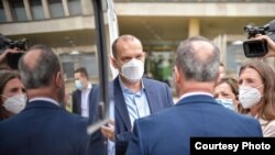 Српскиот министер за здравство Златибор Лончар