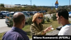 Azilanti u razgovoru sa novinarkom RSE