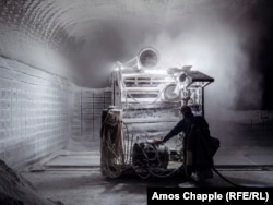 Работник реже блокове сол.