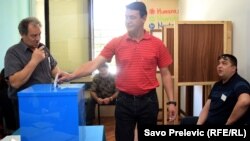 Izbori u Tivtu, 17. april, foto: Savo Prelević