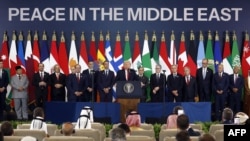 Русия отсъстваше от срещата на страните, събрали се на мирната конференция в египетския курортен град Шарм ел Шейх на 13 октомври 2025 г.