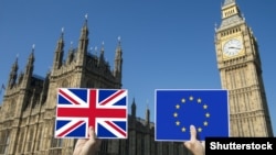 Zastava Velike Britanije i EU