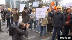 Протест на наставниците пред Министерството за образование и наука во Скопје, март 2015