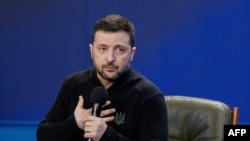 Ukrajinski predsjednik Volodimir Zelenski na pres-konferenciji u Kijevu, 23. februara 2025.