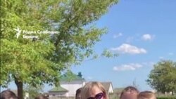 Наставничка во Белорусија гонета поради „перење мозок на децата“