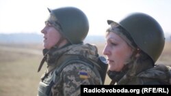 Жінки-військові тренуються на Яворівському полігоні, Львів, 6 березня 2016 року