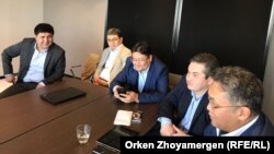 Участники форума "Новый Казахстан". Брюссель, 9 апреля 2018 года.