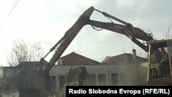 Уривање на старите куќи во Охрид 