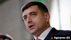 George Simion contestă atât anularea alegerilor cât și măsurile privind restricțiile bugetare impuse de Guvernul Marcel Ciolacu 2.