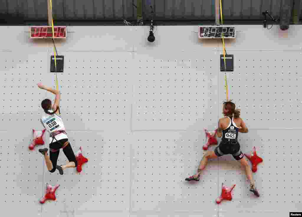 Казахстанская скалолазка Асель Марленова (в желтой форме) показала пятый результат.