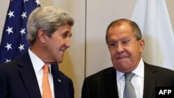 Keri i Lavrov pozivaju na jedinstven međunarodni odgovor