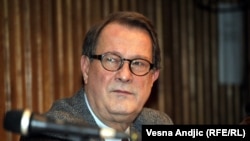 Boško Jakšić: Pitanje je da li zaista Vučić hoće Srbiju u EU