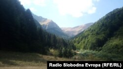 Долината Лешница на Шар Планина.