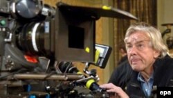 Верховен зад камерата през 2005 г.