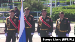Soldați ruși la repetiția paradei militare din Tiraspol, 7 mai