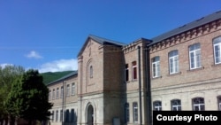 გიორგი მთაწმინდელის სახელობის გიმნაზია