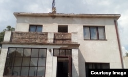 Къщата, в която са открити произведенията на Каудерс.