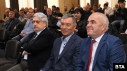 Александър Тумпаров, Георги Попов и Михаил Тодоров бяха част от Надзорния съвет на ПФК "Левски" София