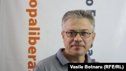 Moldova - Vitalie Ciobanu, political analyst, Chisinau