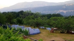 Pogled na imanje Pod Ostrog