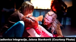 Anita Mančić, Nataša Tapušković i Milica Janevski, foto: Radionica integracije, Jelena Stanković