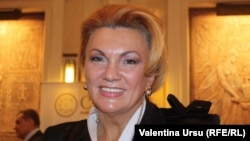 Нелли Соник