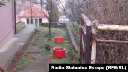 Dvorište kuće ubijenog Dimitrija Janićijevića