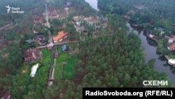 Маєток під Києвом на 583 квадратні метри, яким користується співробітник ГПУ Володимир Бедриківський, записаний на його 80-річну маму