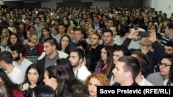 Svršenim studentima iz Crne Gore nije omogućen nastavak školovanja na poslijediplomskim studijama na nekom od univerziteta u Srbiji