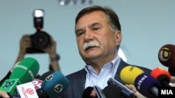 Претседател на Комисијата за 24 декмври, Борче Давитковски.