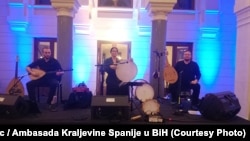 S lijeva na desno: Abel Garcia, Mara Aranda i Jota Martinez, Sarajevo