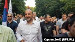 Janković je, međutim, bio „novo lice u politici“ (a to je jedna od opsesija naše građanske elite, koja je autoritet mnogim opozicionim biračima): Pančić