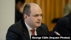 Economistul-șef al Raiffeisen, Ionuț Dumitru, fost președinte al Consiliului Fiscal, spune că politicile în privința prețului la gaze și energie vor influența inflația până la finalul anului.