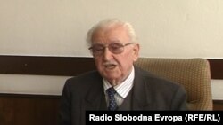 Благоја Чонески, претседател на прилепската организација на Сојузот на борците.