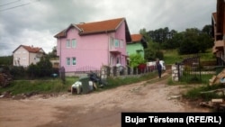 Shtëpia e Lavdrim Muhaxherit në Kaçanik