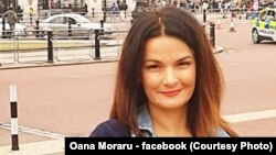 Profesoara Oana Moraru