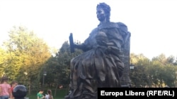 În parcul reginei Ecaterina a II-a din Tiraspol