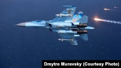 Дмитро Муравський раніше фотографував літаки