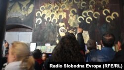 Обвинувања за тие што не веруваат во чудото во Св. Димитрија.