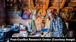 Asim Bajrić (56), stolar i zanatlija