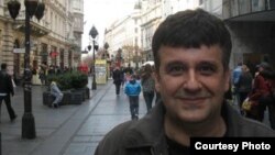 Александар Прокопиев.