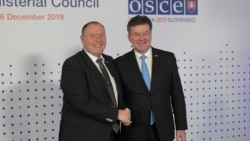 Аурелиу Чокой министр иностранных дел Словакии Мирослав Лайчак